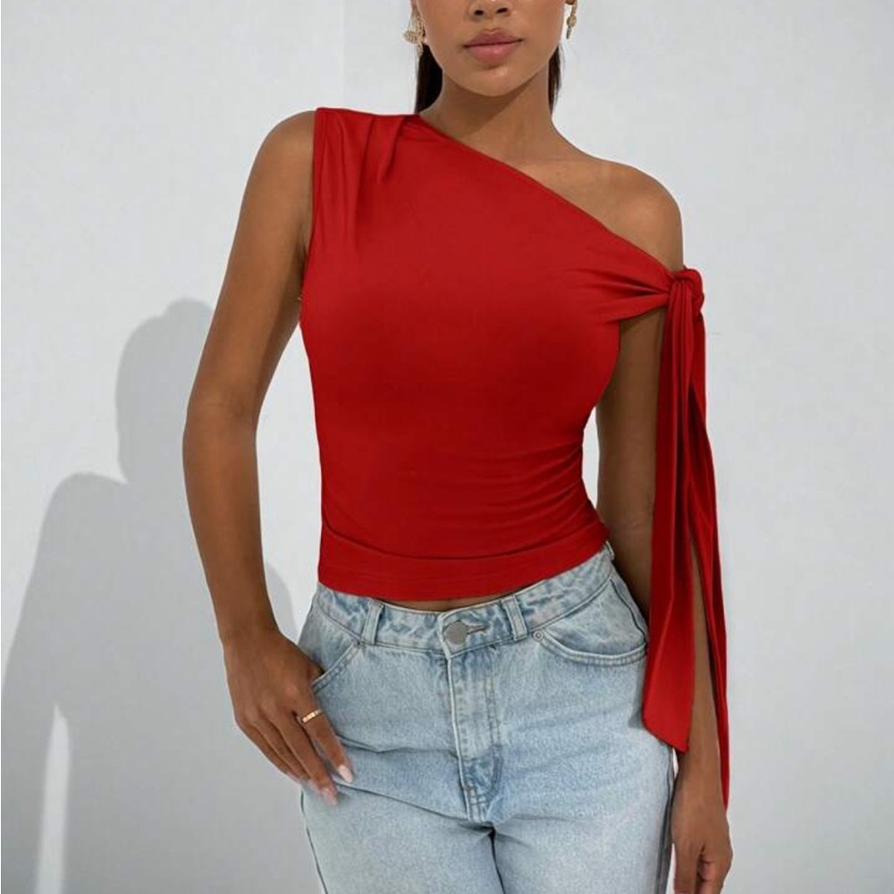 *NEW* Elegant Red One-Shoulder Top